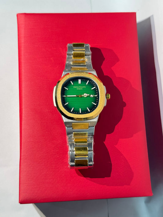 Patek Philippe | Two Tone Golden Chain | Date Edition | Black Green Premium Dial