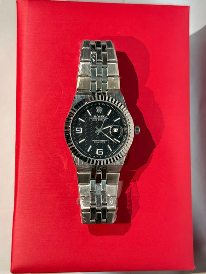 Premium Land Dweller | 40mm | Silver Chain | Black Textured Dial